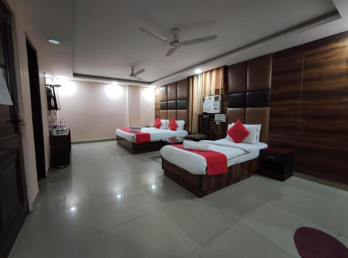 Hotel Aerotech Near Igi Airport Neu-Delhi Exterior foto