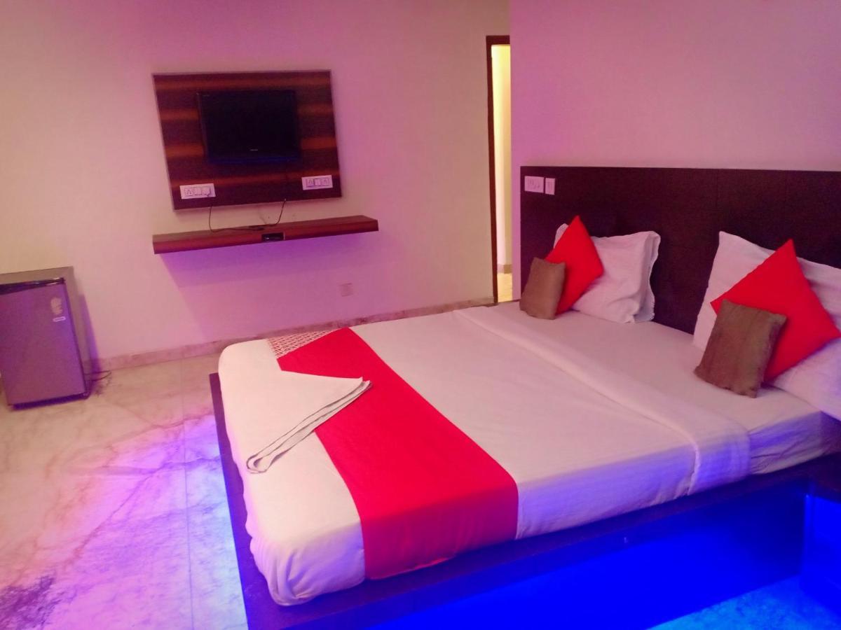 Hotel Aerotech Near Igi Airport Neu-Delhi Exterior foto